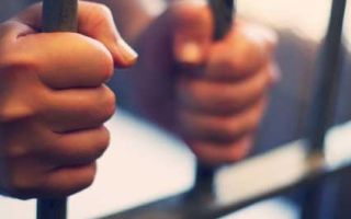 Reading The Law: Transmission of Case