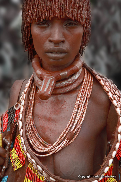 Hamer woman - The natural beauty of Ethiopian women captured here on a Hamer woman at Turmi market, South Omo Valley