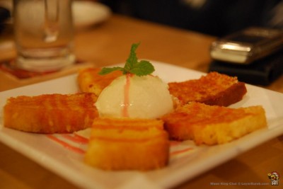 Fried butter cake with ice cream. JyeaH! | Credit: King Chai